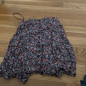 Size small floret skirt